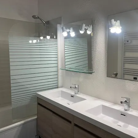 Lejlighed Spacieux T3 Renove Grand Jardin Parking Clim - Maconciergerie34 *